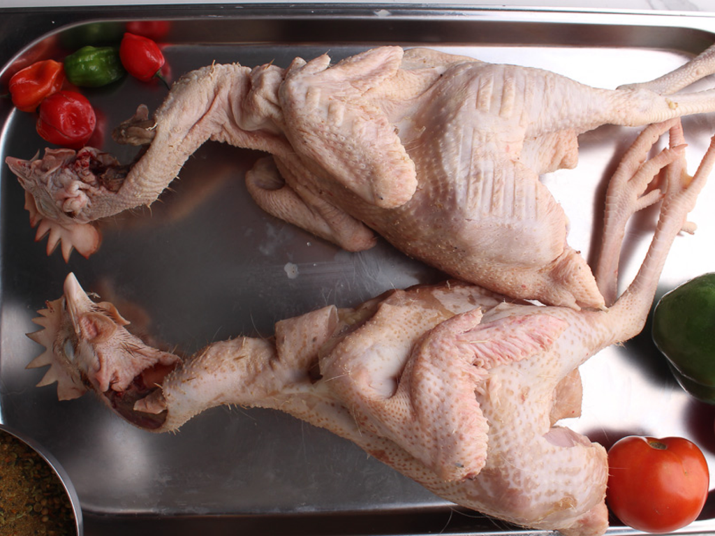 [CMB-218] Whole Old Layer Chicken